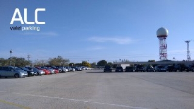 Photo Alc_Valet_Parking_exterior_2.jpg