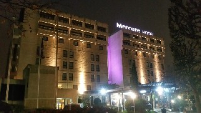 Photo facade_nuit_MERCURE.jpg